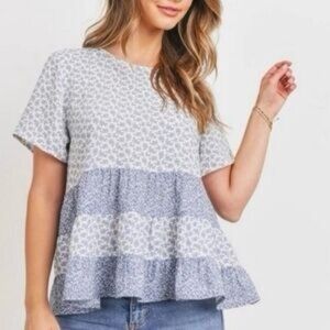 Chic Floral Blue and White Tunic